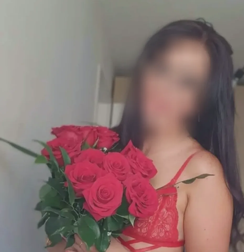 Fay, 31